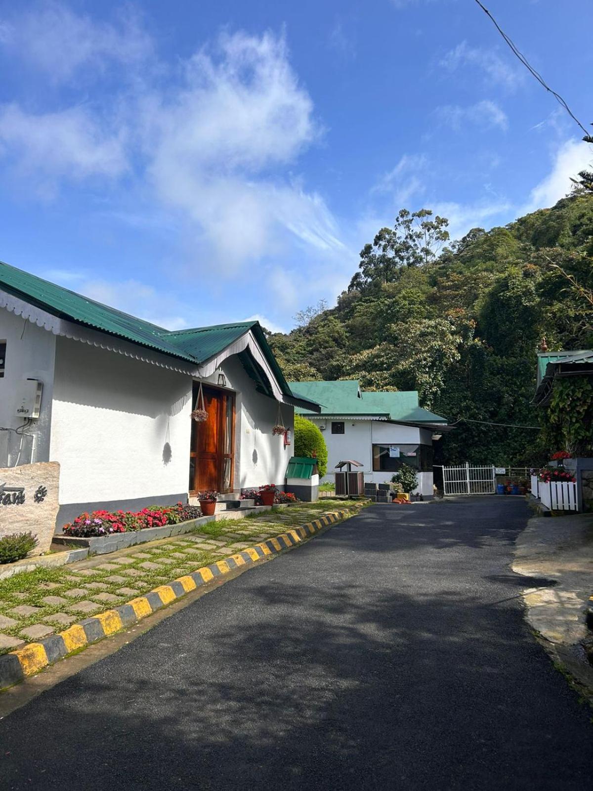 Deshadan Mountain Resort -The Highest Resort In Munnar Exterior foto